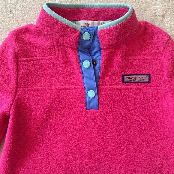 Vineyard Vines fleece. - Picture 2 of 3